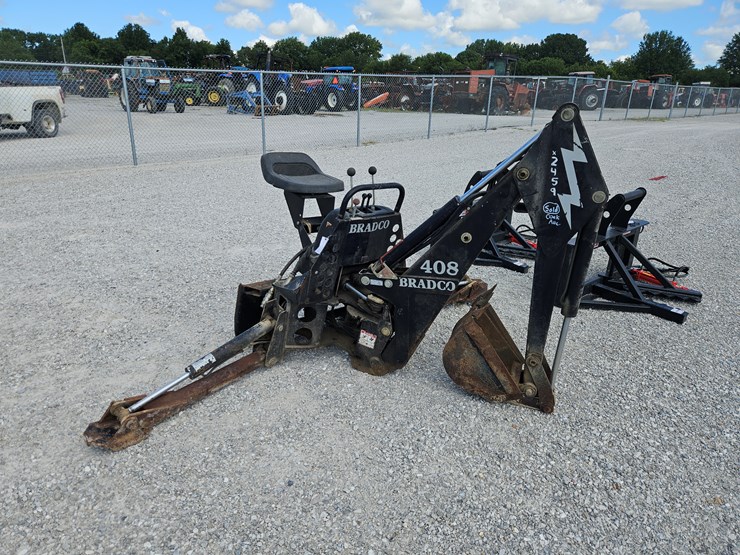 #203064-•-bradco-408w-backhoe-image-1