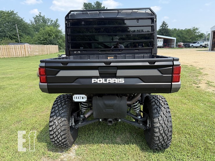 2022-polaris-ranger-crew-image-5
