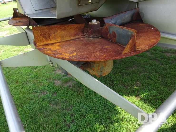 2016-john-deere-r4045-image-65