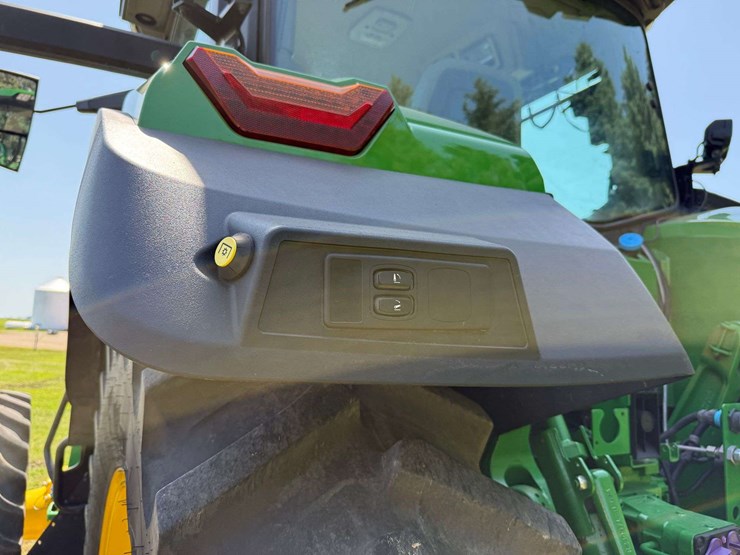 2021-john-deere-8r-340-image-62