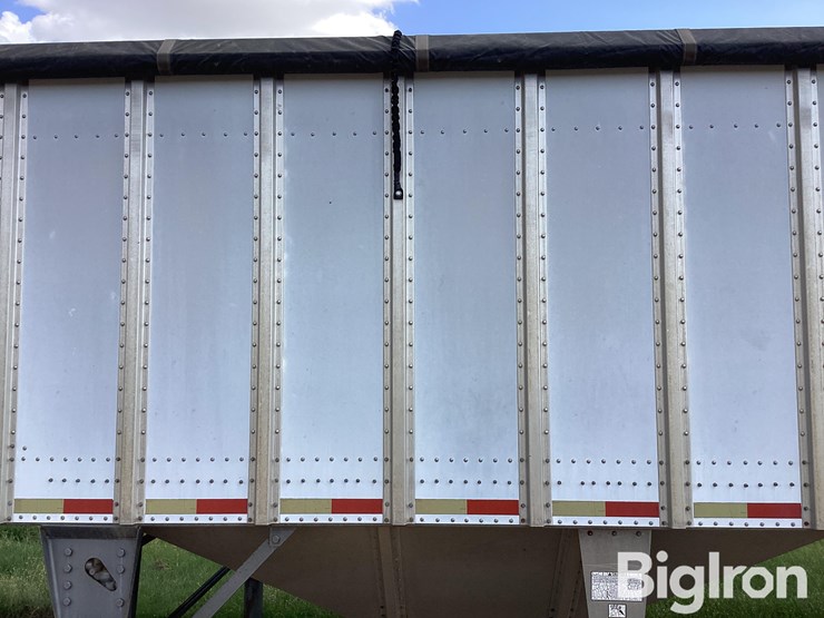 2000-merritt-grain-hopper-image-17