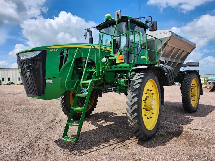 john-deere-4940-image-1