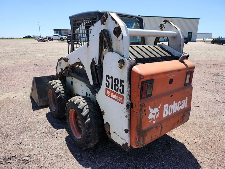 2005-bobcat-s185-skid-loader-image-4