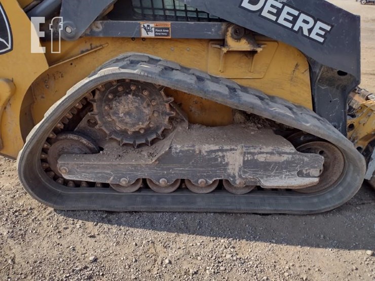 2023-deere-317g-image-27