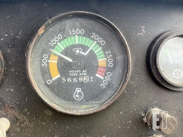massey-ferguson-1155-image-11
