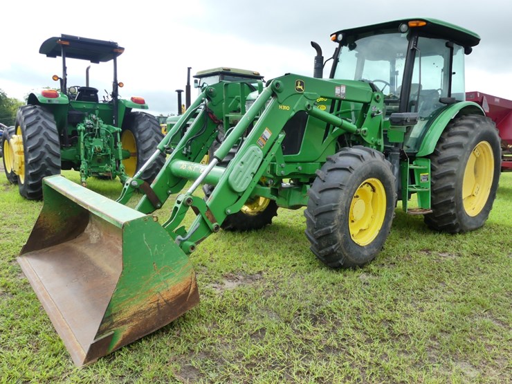 2015-john-deere-6115d-image-2