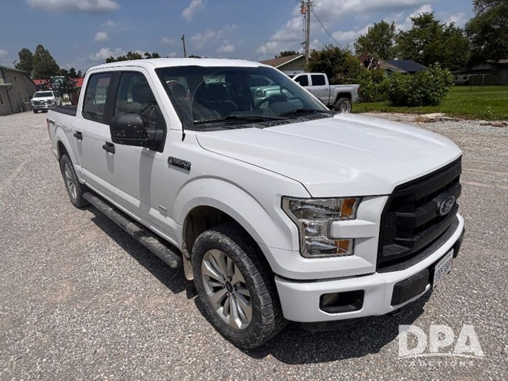 2016-ford-f150-xl-image-14