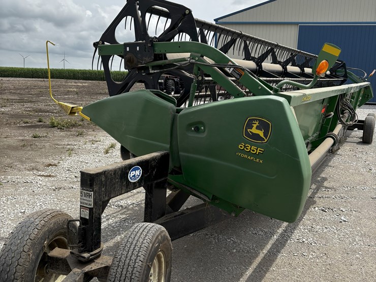 2006-john-deere-635f-image-1