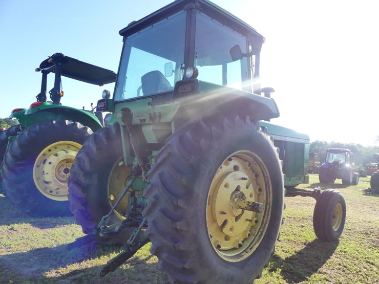 john-deere-4430-image-3