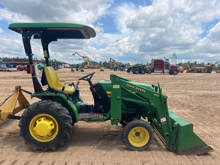 john-deere-4100-image-5