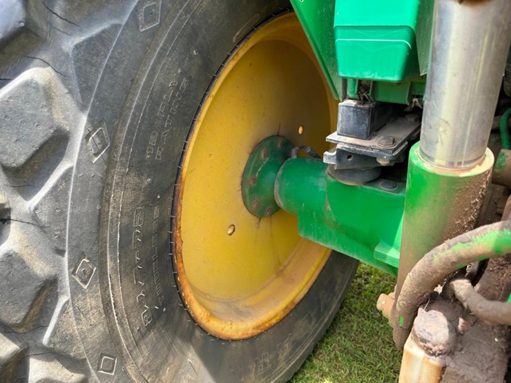 2004-john-deere-6220-image-12