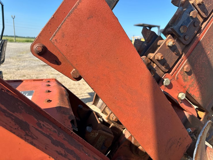 ditch-witch-5110dd-image-24