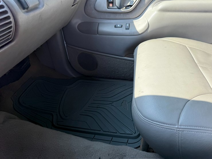 1996-chevrolet-3500-image-39