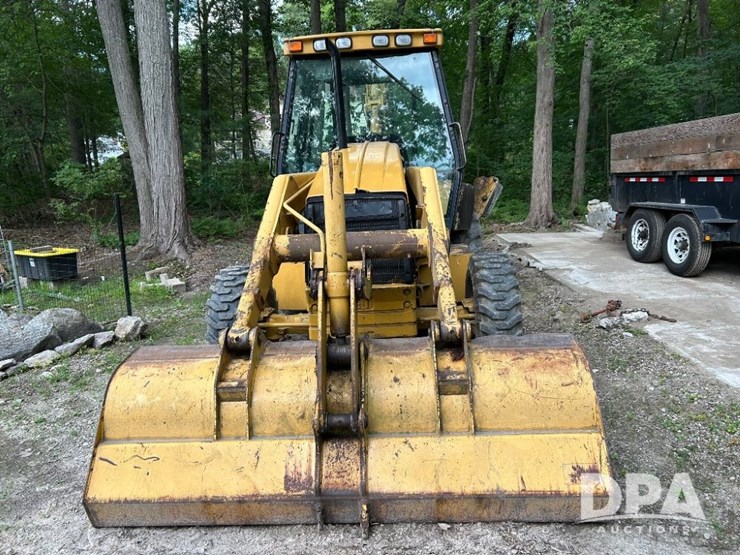 caterpillar-416c-image-2