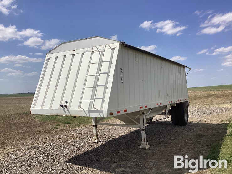 1993-fab-tech-24'-grain-trailer-image-1