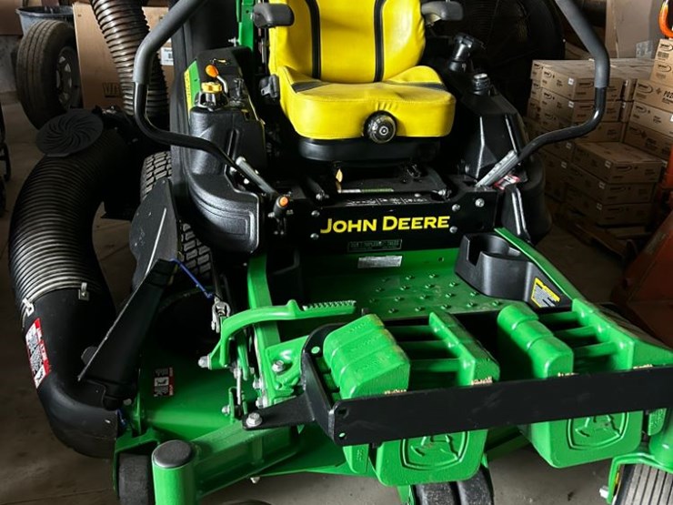 2019-john-deere-z920m-image-1