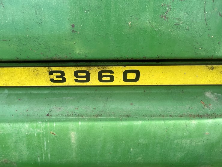 john-deere-3960-image-8