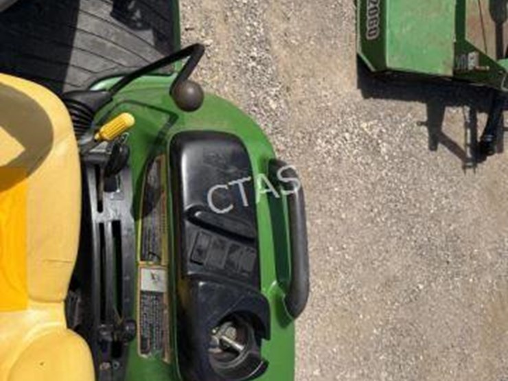 john-deere-3520-image-16