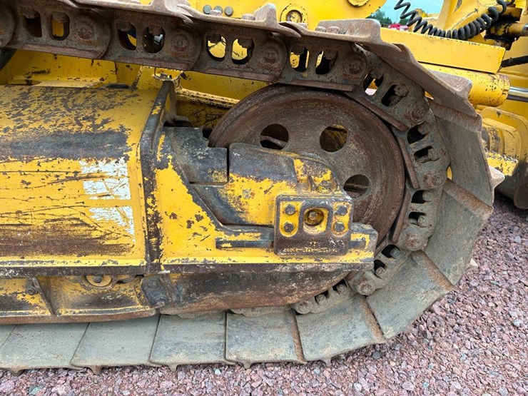 2013-komatsu-d37ex-22-image-16