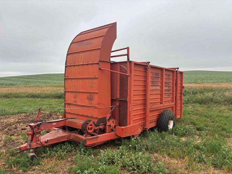 hesston-30-image-1