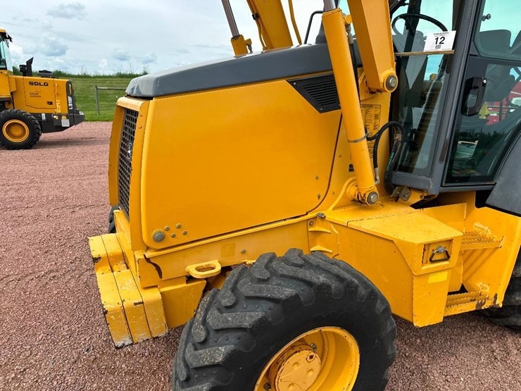 2006-deere-310sg-image-43