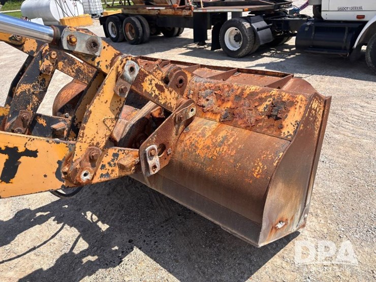 1989-caterpillar-it28b-image-59