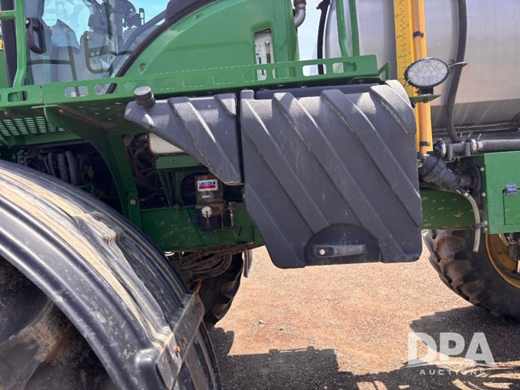 2017-john-deere-r4045-image-53