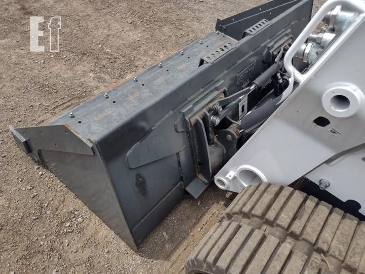 2023-bobcat-t770-image-20