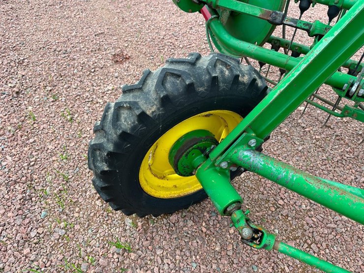 john-deere-662-image-15