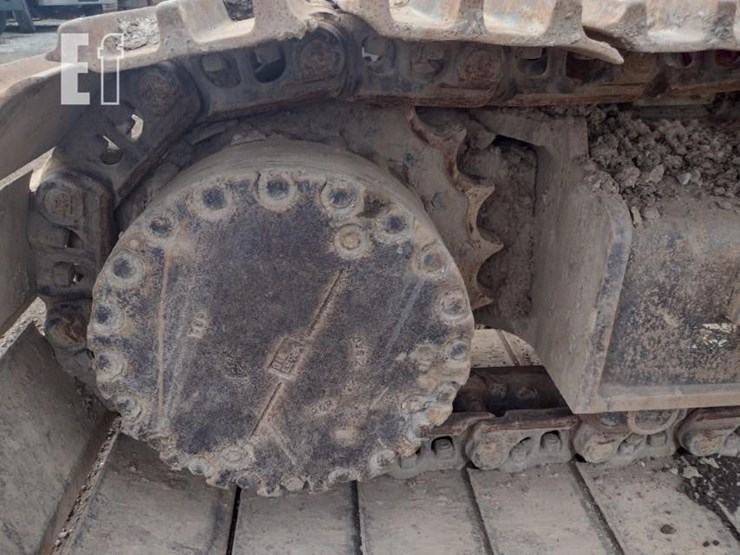 komatsu-pc308-image-33