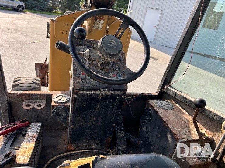 2006-wrangler-loader-(dr11926-unit-041)-image-37