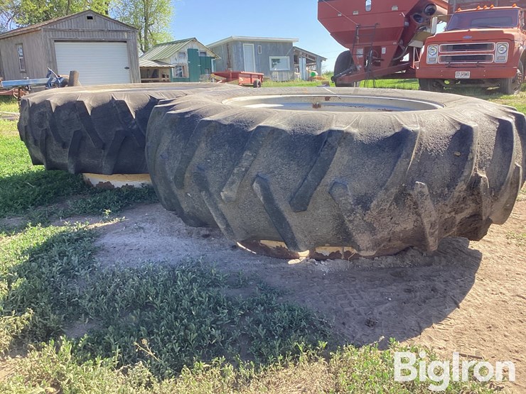 firestone-18.4-38-clamp-on-duals-image-20