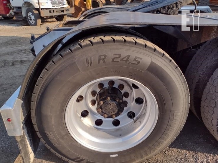 1999-kenworth-w900-image-41