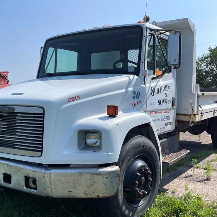 #1013 • 1992 Freightliner Cummins (Has MN Title)