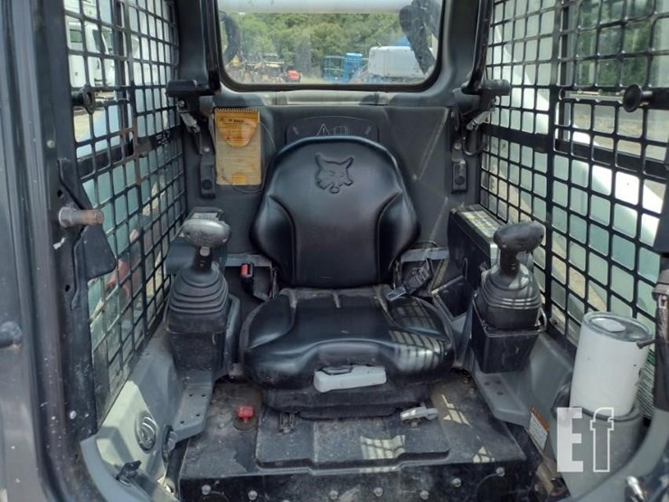 2018-bobcat-s570-image-12
