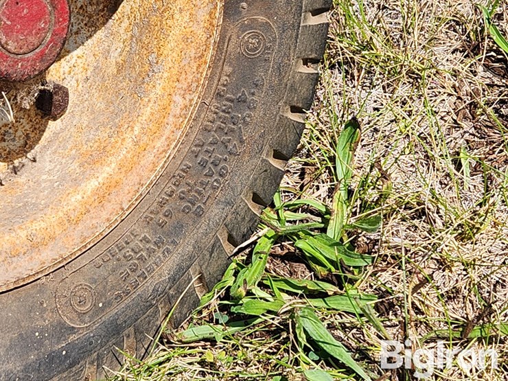 mccormick-international-2-pt-sickle-mower-image-19