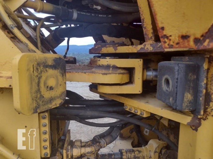 2007-caterpillar-924g-image-30
