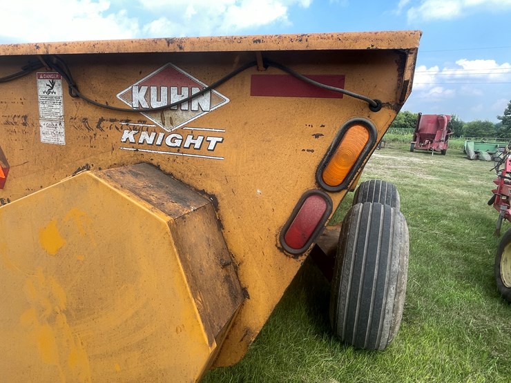 kuhn-knight-8118-image-18