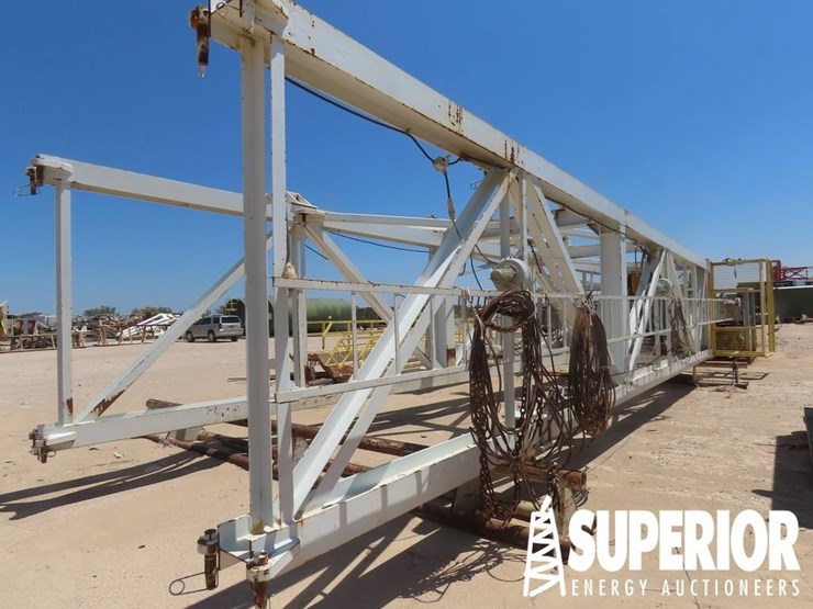 (r15-2)-superior-136'h-750,000#-shl-cantilever-mas-image-2