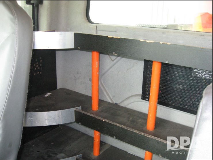 2009-international-durastar-4400-image-20