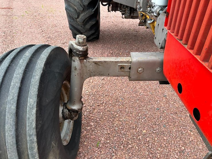 1980-massey-ferguson-2705-image-39