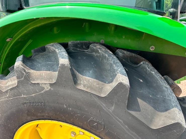 2020-john-deere-5075e-image-7
