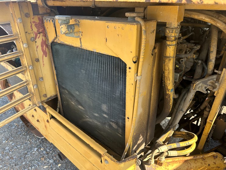 caterpillar-cb-434-image-47