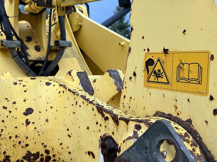 2010-new-holland-lw190-image-22