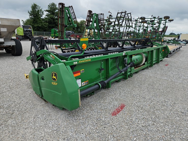 2012-john-deere-625f-image-6