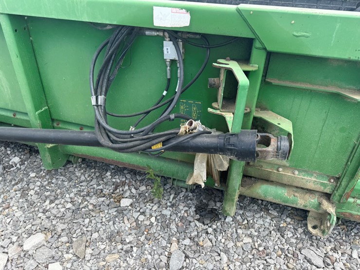 john-deere-635f-image-18