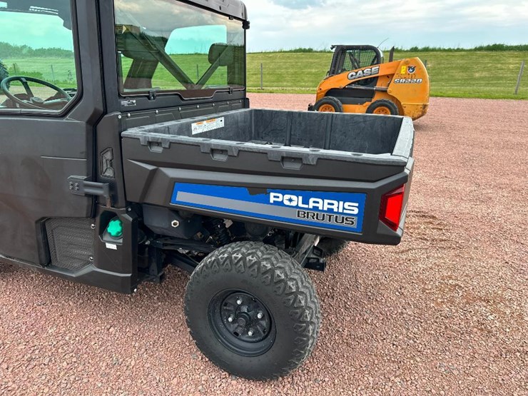 2013-polaris-brutus-hd-pto-image-18