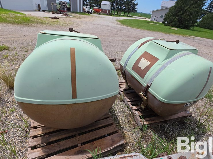walsh-saddle-tanks-w/mounting-brackets-image-5