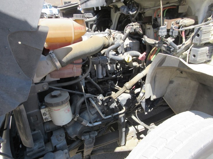 2014-international-durastar-4300-image-6