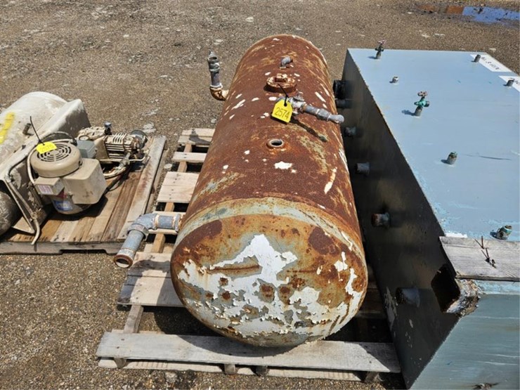 #2574-•-horizontal-air-tank-image-6